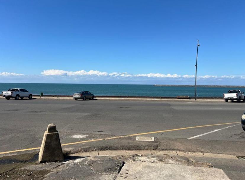  Bedroom Property for Sale in Quigney Eastern Cape